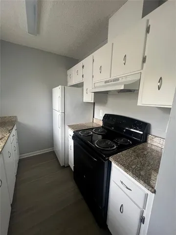$1,195 | 709 Oceanside Circle, Unit 711, Ruskin, FL 33570