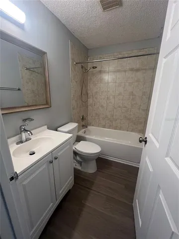 $1,195 | 709 Oceanside Circle, Unit 711, Ruskin, FL 33570