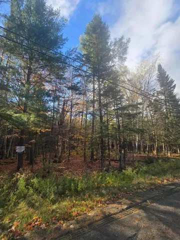 $59,900 | 53 Back Road, Abbot, ME 04406