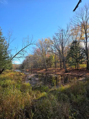 $59,900 | 53 Back Road, Abbot, ME 04406