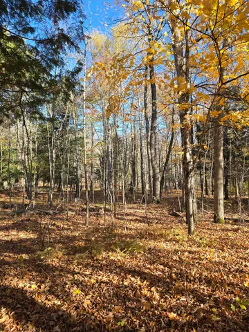 $59,900 | 53 Back Road, Abbot, ME 04406