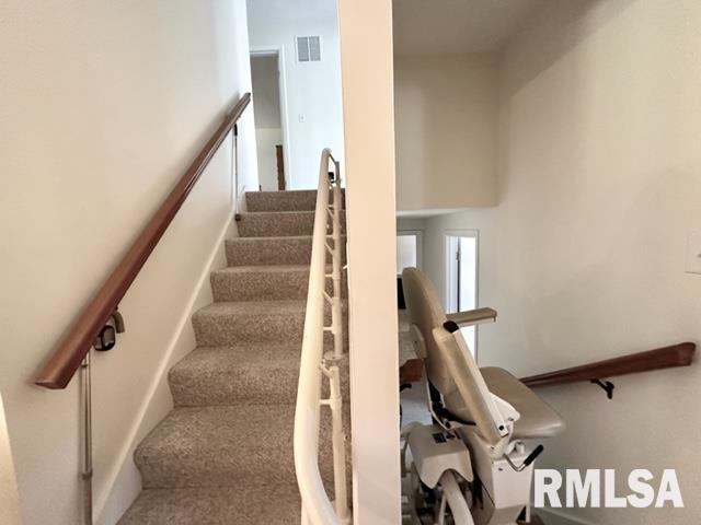 2301 Haverford Road Springfield, IL 62704 - Photo 12 of 25