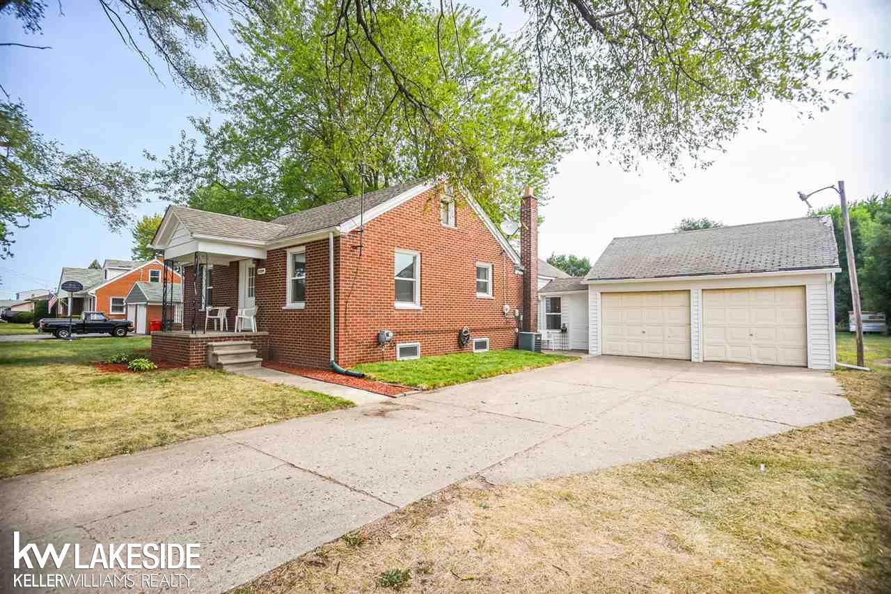 42100 Hayes Road Clinton Township, MI 48038 - Photo 3 of 22