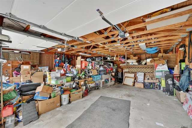 a view of an outdoor space