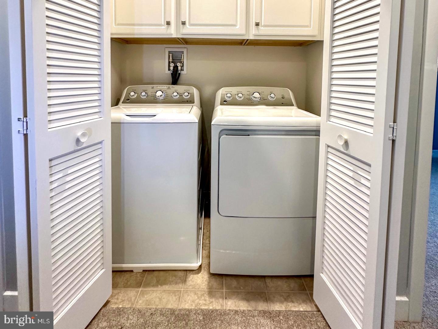 601 Colindale Street Middle River, MD 21220 - Photo 9 of 17 a utility room with dryer and washer