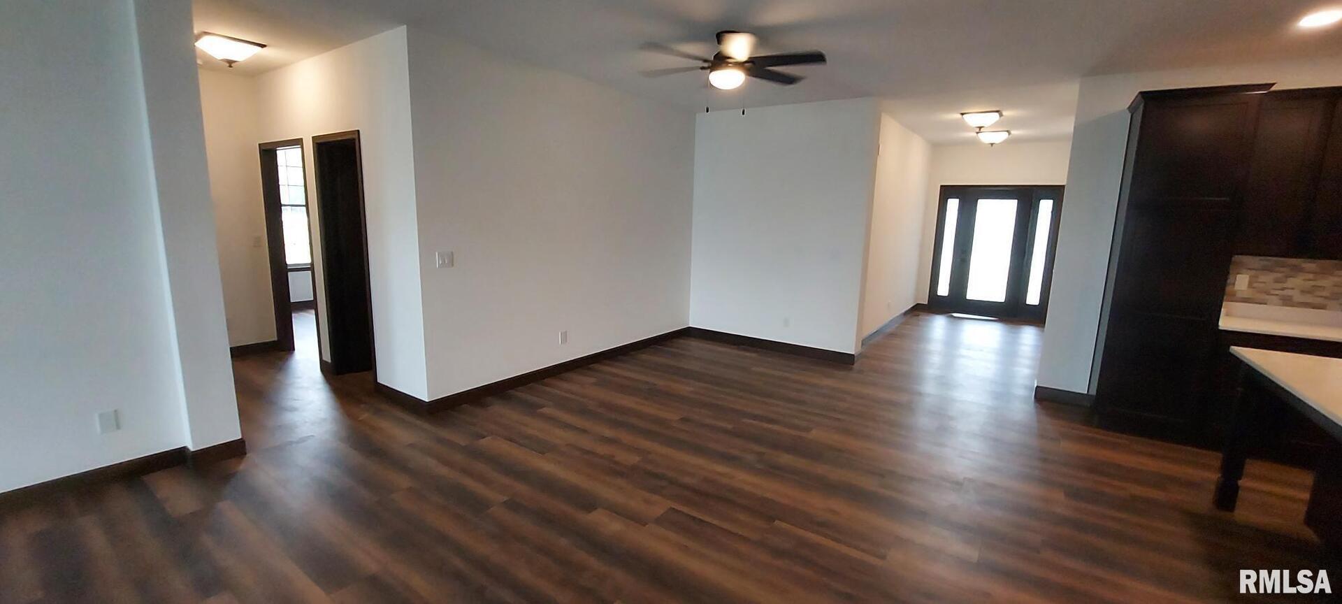 910 West Main Street Aledo, IL 61231 - Photo 12 of 47 Gallery Image 12