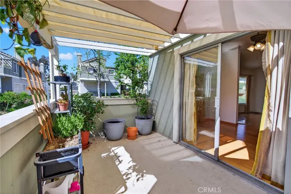 $525,000 | 530 Golden Springs Drive, Unit F, Diamond Bar, CA 91765