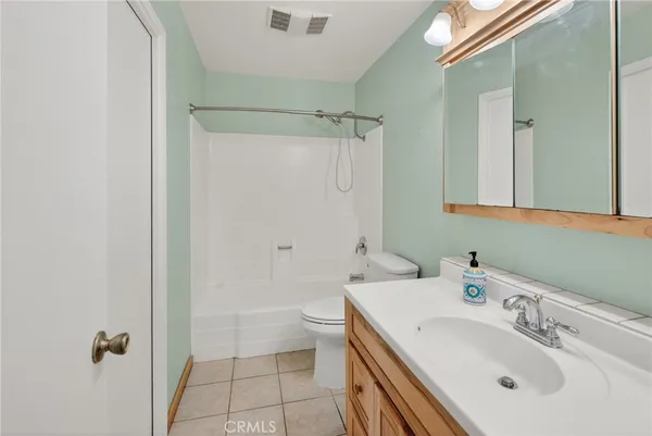 $525,000 | 530 Golden Springs Drive, Unit F, Diamond Bar, CA 91765