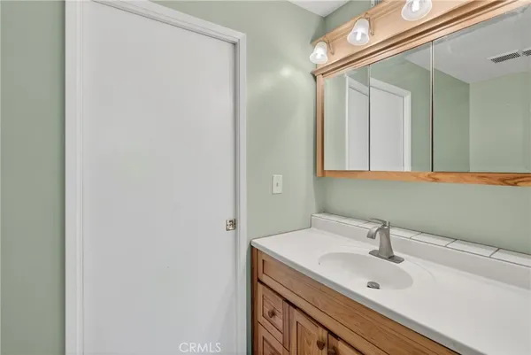 $525,000 | 530 Golden Springs Drive, Unit F, Diamond Bar, CA 91765