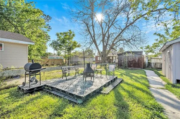 $225,000 | 1012 Center Street, Arabi, LA 70032