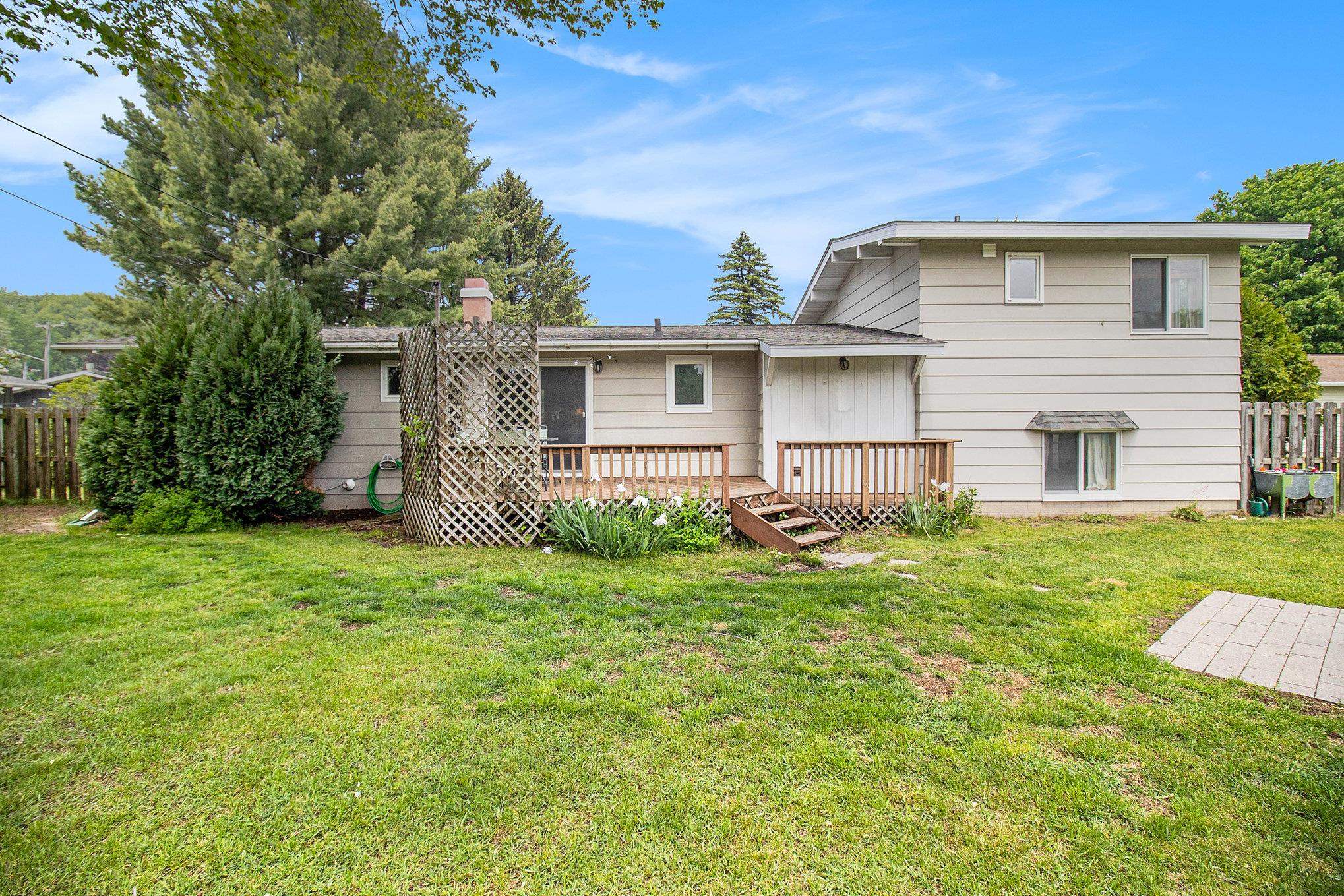 1317 Tubbs Road Manistee, MI 49660 - Photo 26 of 30 1934993-85ee5234-d54d-4543-a83a-6fe44247ac44.JPG