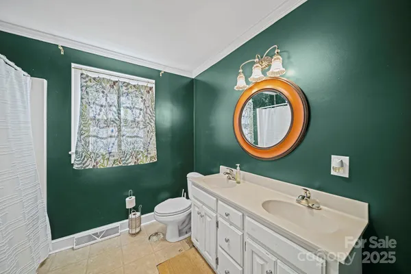 a view of a living room