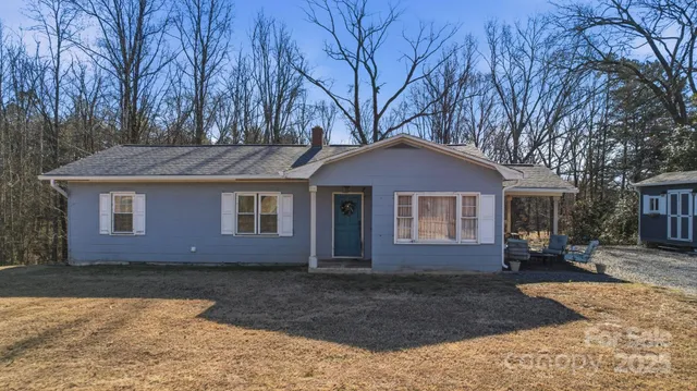 $299,999 | 7670 Highway 73, Mount Pleasant, NC 28124