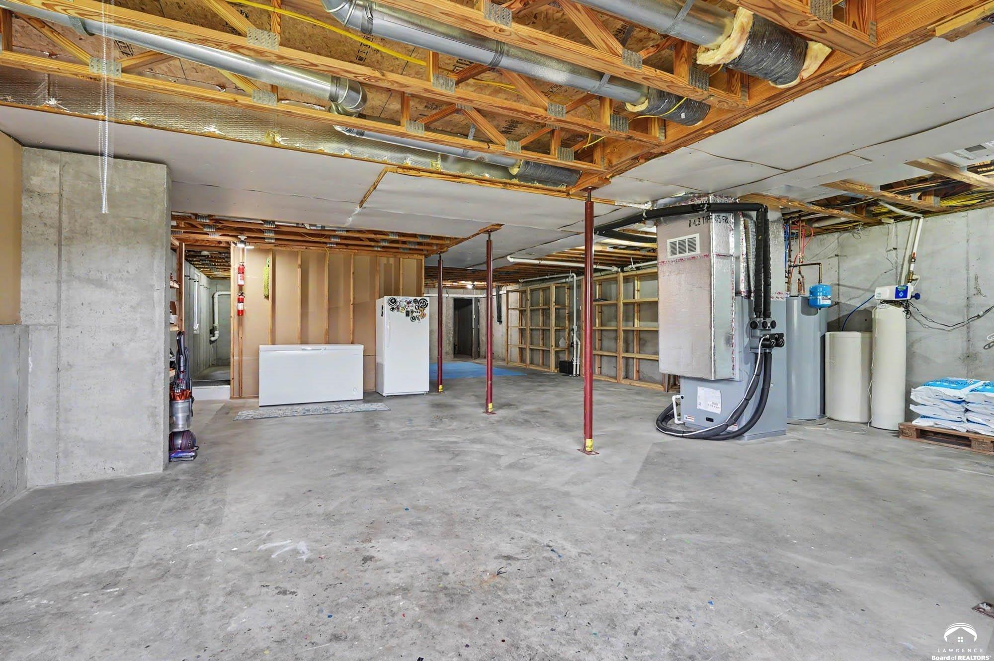 813 East 661 Diagonal Road Lawrence, KS 66047 - Photo 45 of 78