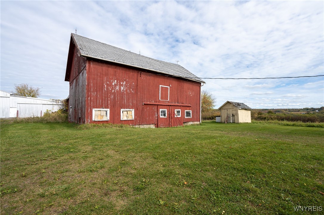 13050 Big Tree Road Wales, NY 14037 - Photo 22 of 50 Dairy Barn