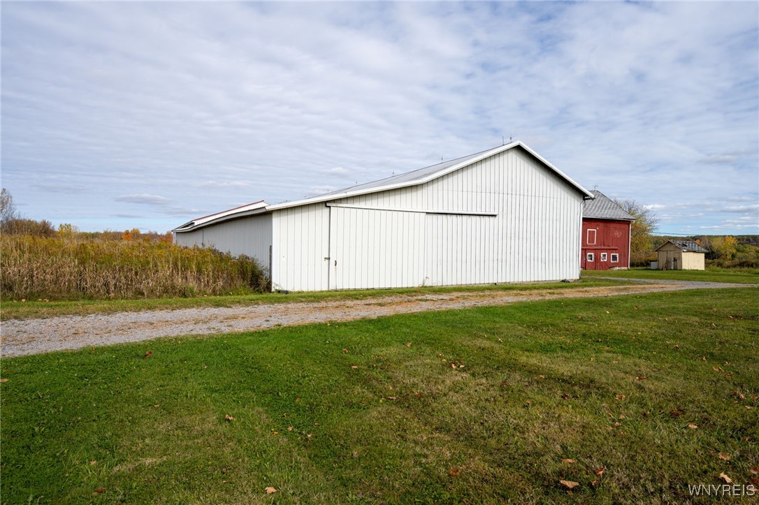 13050 Big Tree Road Wales, NY 14037 - Photo 23 of 50 Front Barn