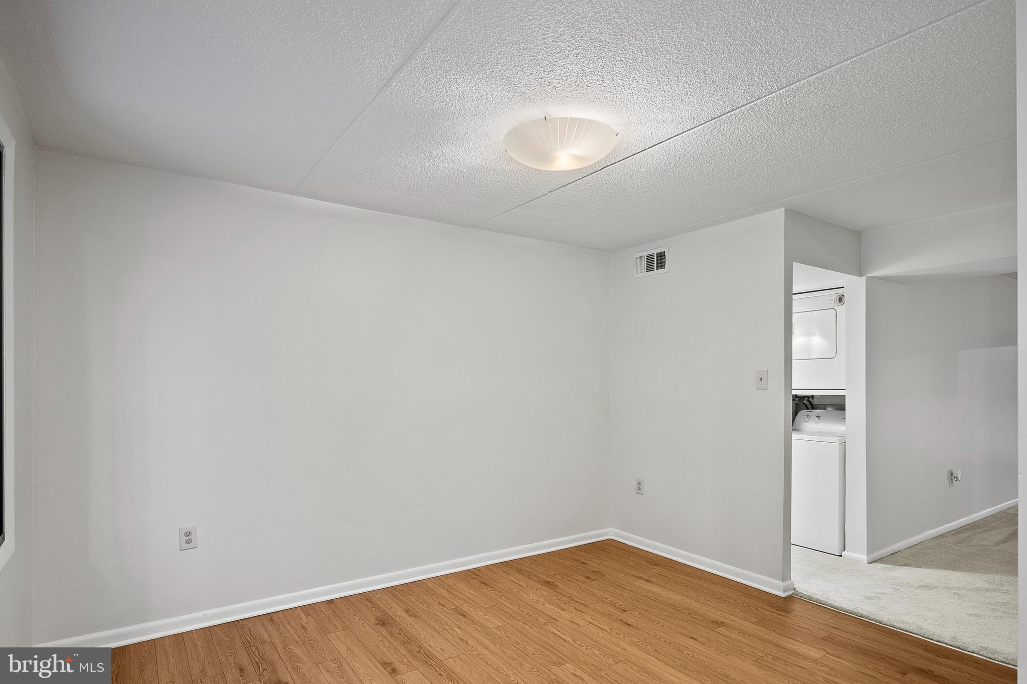 5232 West Running Brook Road, Unit 101 Columbia, MD 21044 - Photo 8 of 39 Dining Room (alt view)