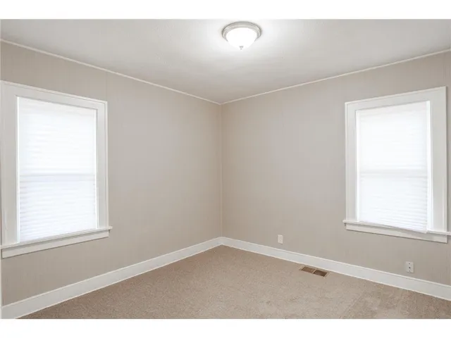 $2,399 | 3547 North Girard Avenue, Minneapolis, MN 55412