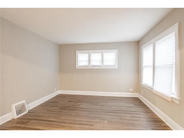 $2,399 | 3547 North Girard Avenue, Minneapolis, MN 55412