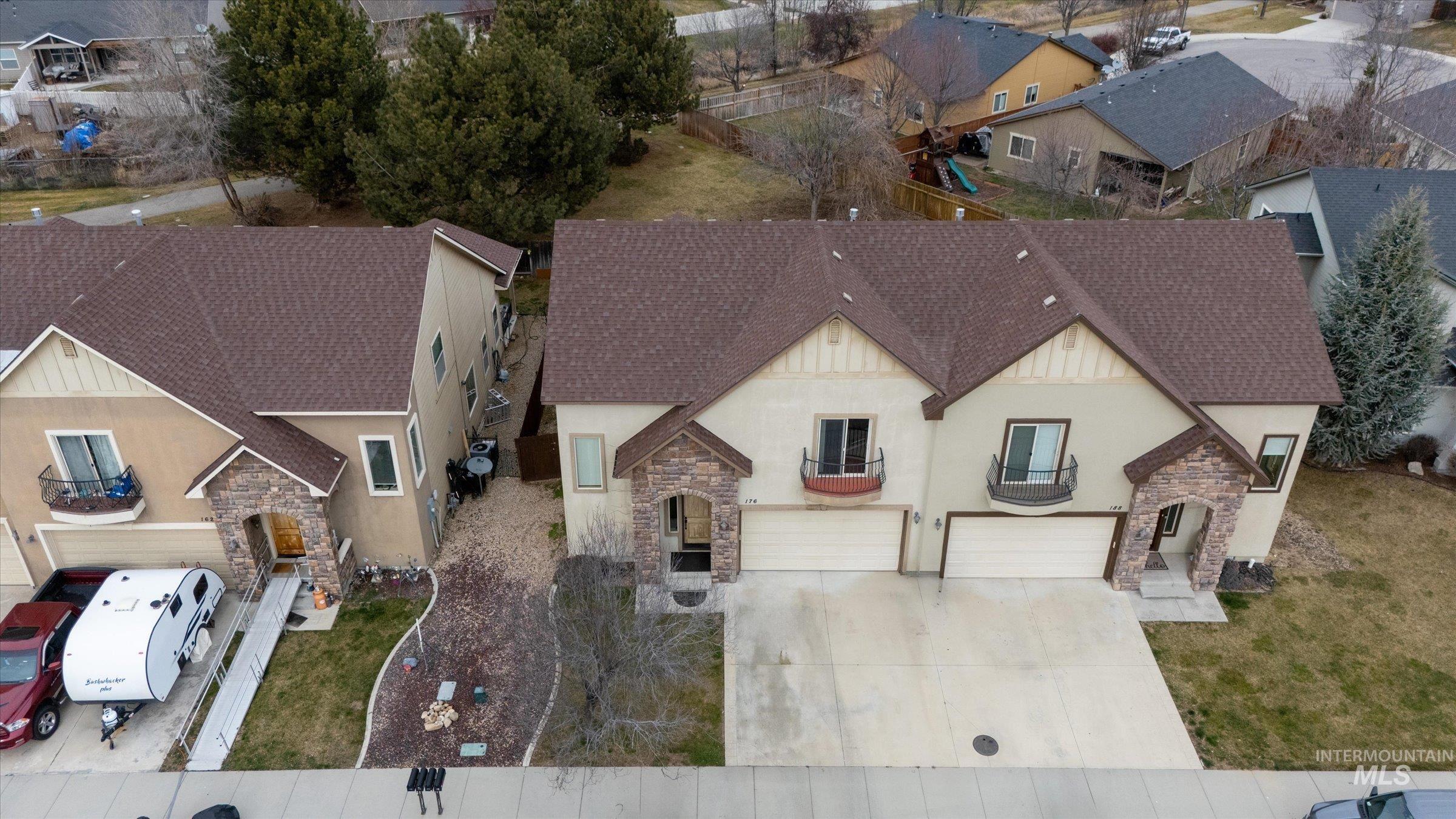 176 East Breinholt Street Meridian, ID 83646 - Photo 35 of 39 Aerial view of residential area