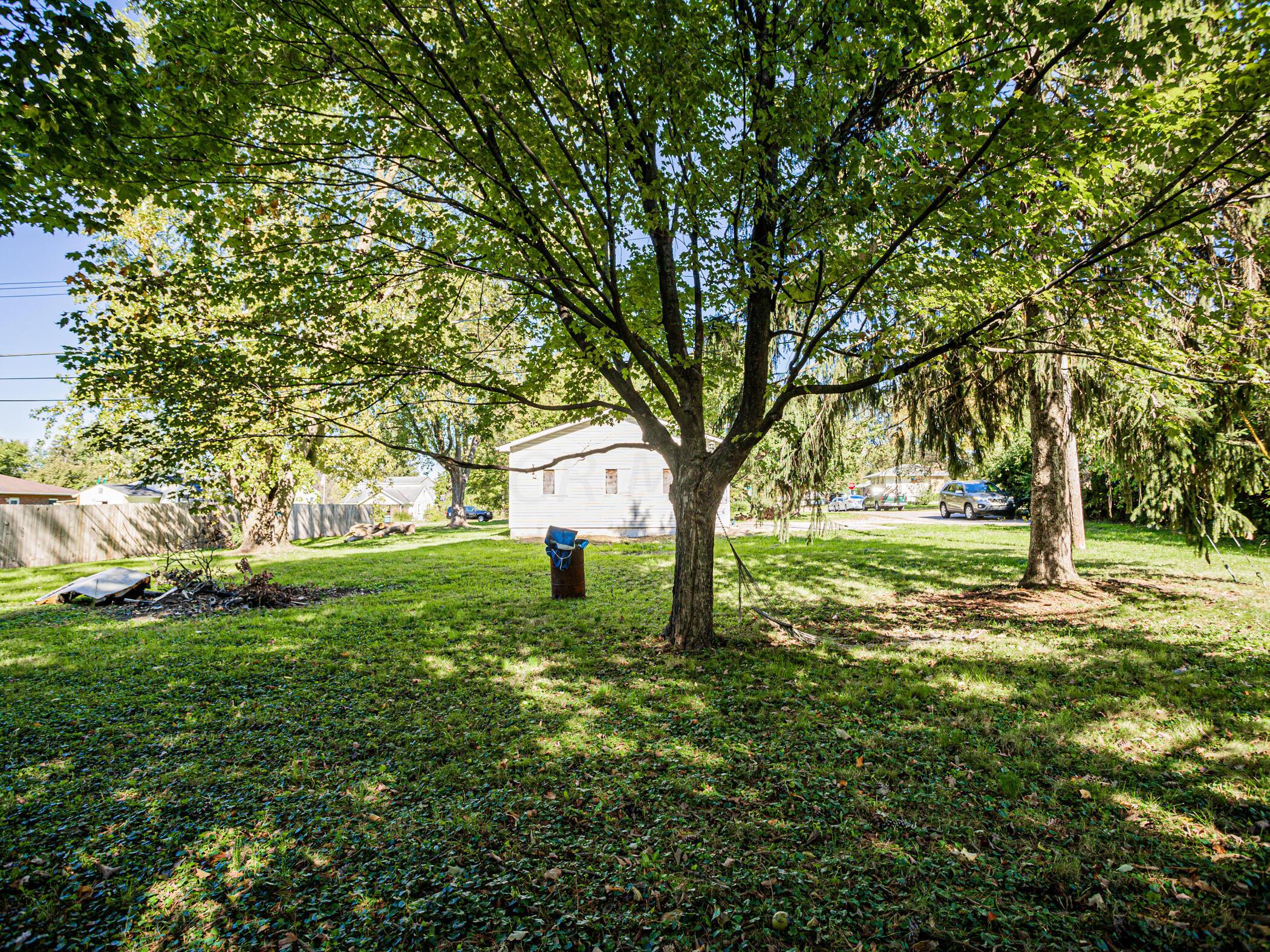 215 Marilla Road Columbus, OH 43207 - Photo 23 of 58 215 Marilla Road, Columbus, OH 43207 03