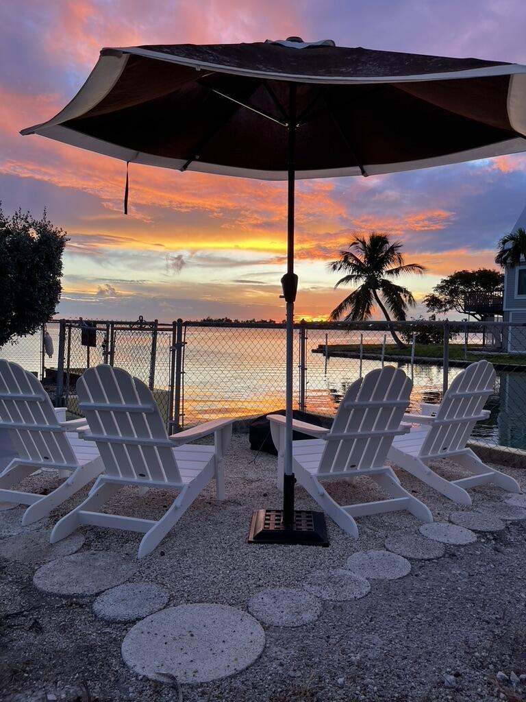56 Bay Drive Key West, FL 33040 - Photo 17 of 51 Sitting Area Sunet