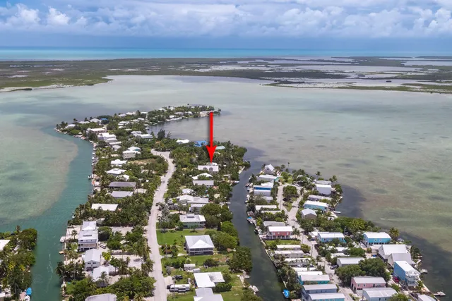 $1,295,000 | 56 Bay Drive, Key West, FL 33040