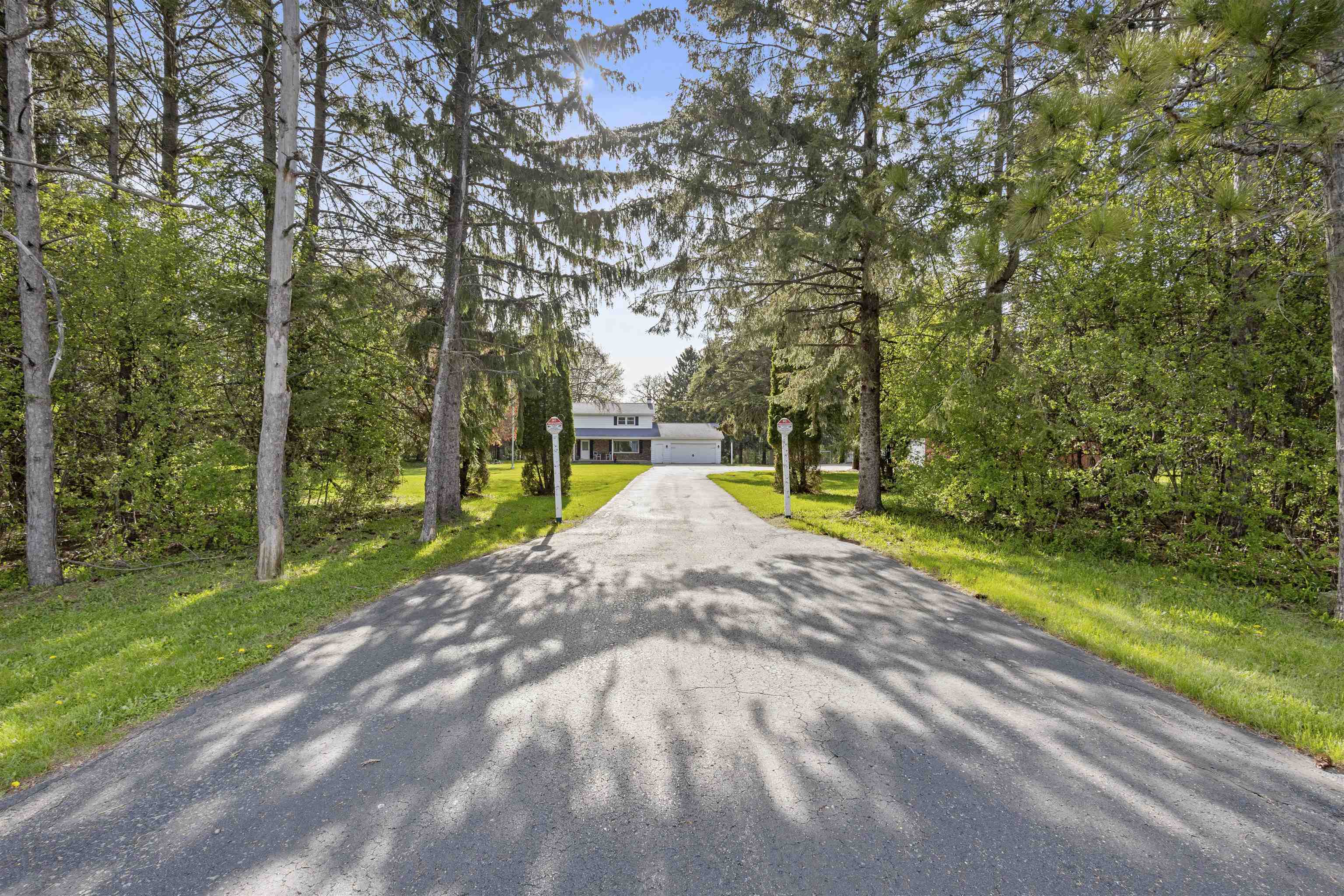 6911 Fahley Road Oshkosh, WI 54904 - Photo 7 of 62