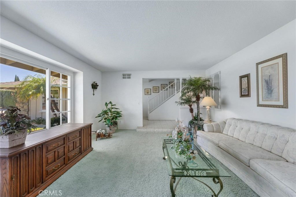 19138 Ludlow Street Porter Ranch, CA 91326 - Photo 10 of 44 Gallery Image 10