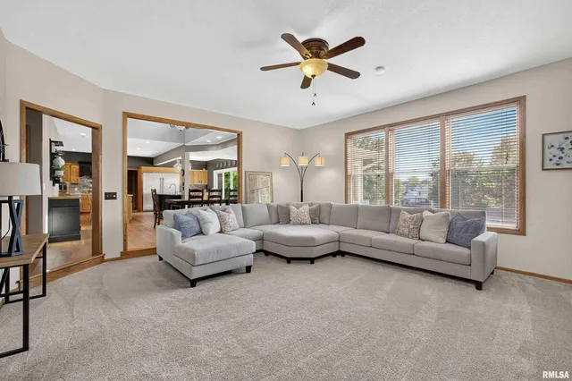 $669,000 | 2919 East 44th Court, Davenport, IA 52807