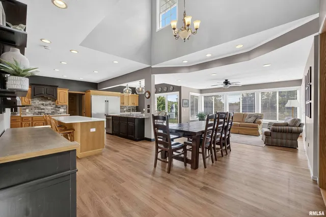 $669,000 | 2919 East 44th Court, Davenport, IA 52807