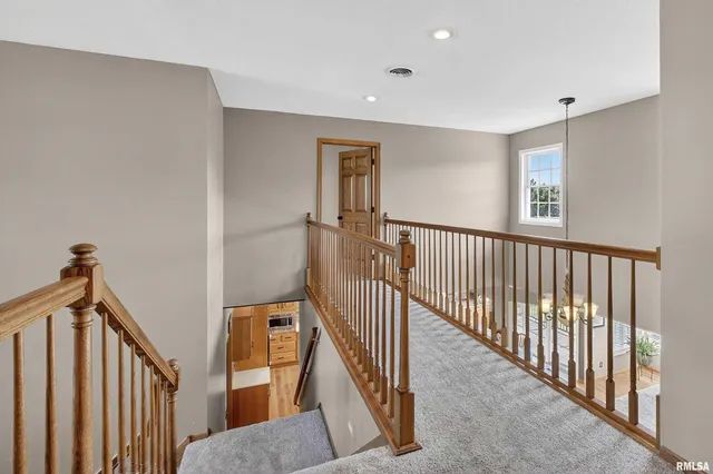 $669,000 | 2919 East 44th Court, Davenport, IA 52807