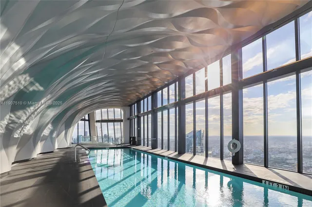 $7,495,000 | 1000 Biscayne Boulevard, Unit LPH 4901, Miami, FL 33132