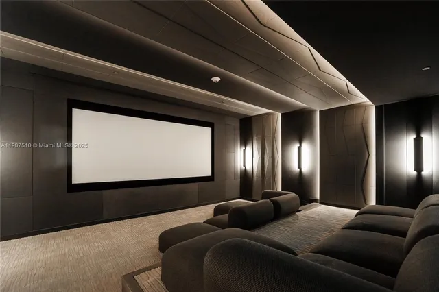 $7,495,000 | 1000 Biscayne Boulevard, Unit LPH 4901, Miami, FL 33132