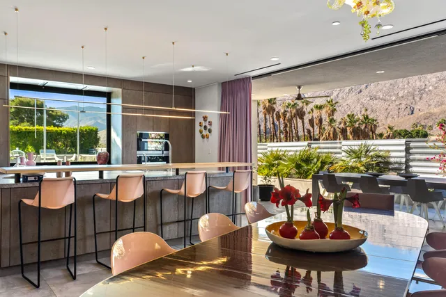 $3,100,000 | 427 North Avenida Caballeros, Palm Springs, CA 92262