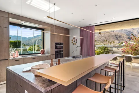 $3,100,000 | 427 North Avenida Caballeros, Palm Springs, CA 92262