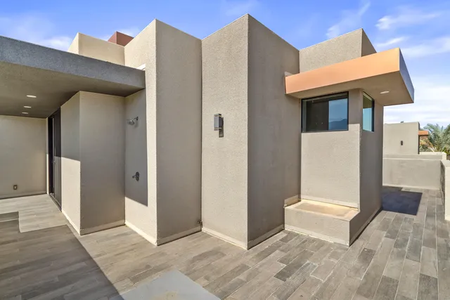 $3,100,000 | 427 North Avenida Caballeros, Palm Springs, CA 92262