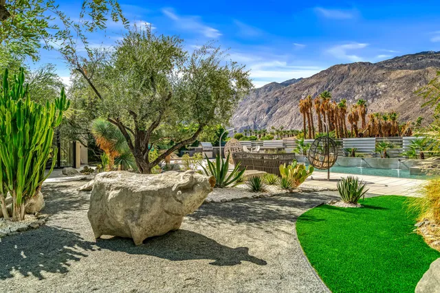 $3,100,000 | 427 North Avenida Caballeros, Palm Springs, CA 92262