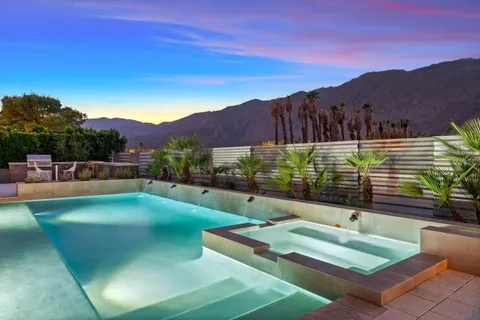 $3,100,000 | 427 North Avenida Caballeros, Palm Springs, CA 92262