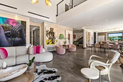 $3,100,000 | 427 North Avenida Caballeros, Palm Springs, CA 92262