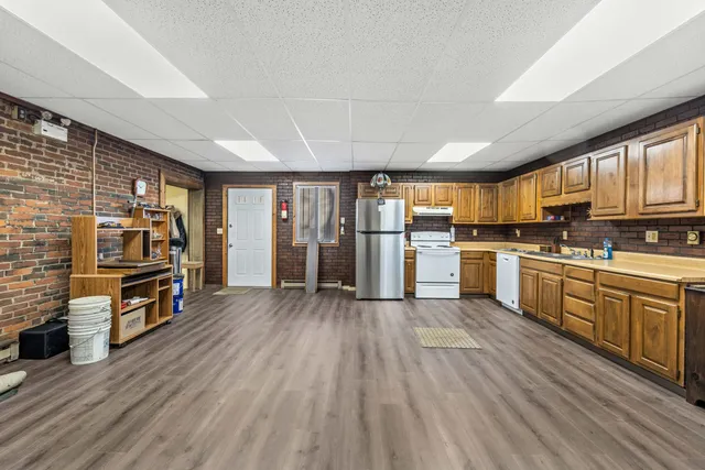 $425,000 | 635-636 Waldo Street, Rumford, ME 04276