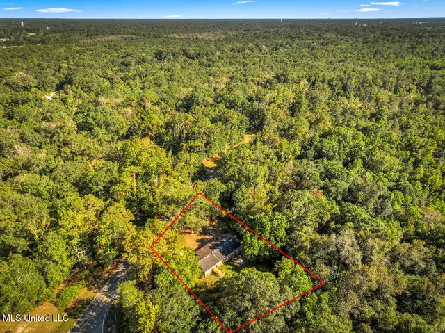 $179,000 | 1543 North Beech Street, Picayune, MS 39466