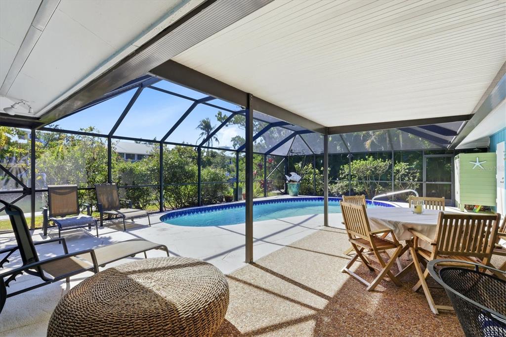 616 Lyons Lane Longboat Key, FL 34228 - Photo 34 of 47
