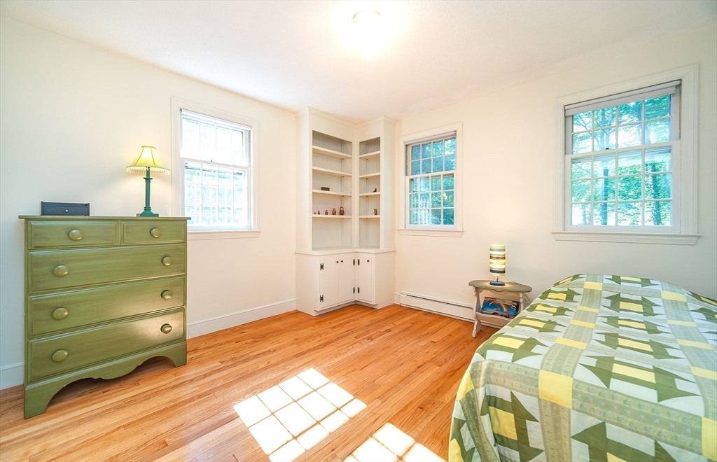 84 Greenwich Road East Longmeadow, MA 01028 - Photo 26 of 37