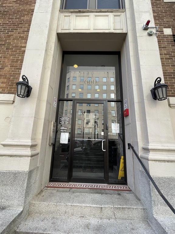 660 Huntington Avenue, Unit 23 Boston, MA 02115 - Photo 21 of 23 a view of water heater room with a fireplace