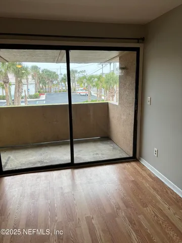 $1,695 | 1000 3rd Street, Unit D, Neptune Beach, FL 32266