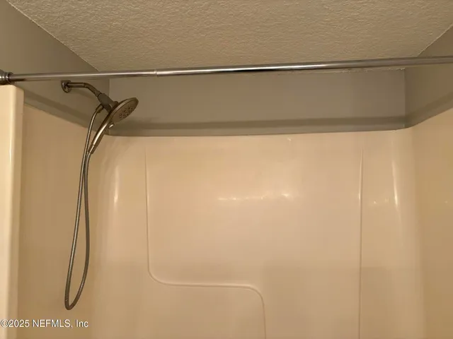 $1,695 | 1000 3rd Street, Unit D, Neptune Beach, FL 32266