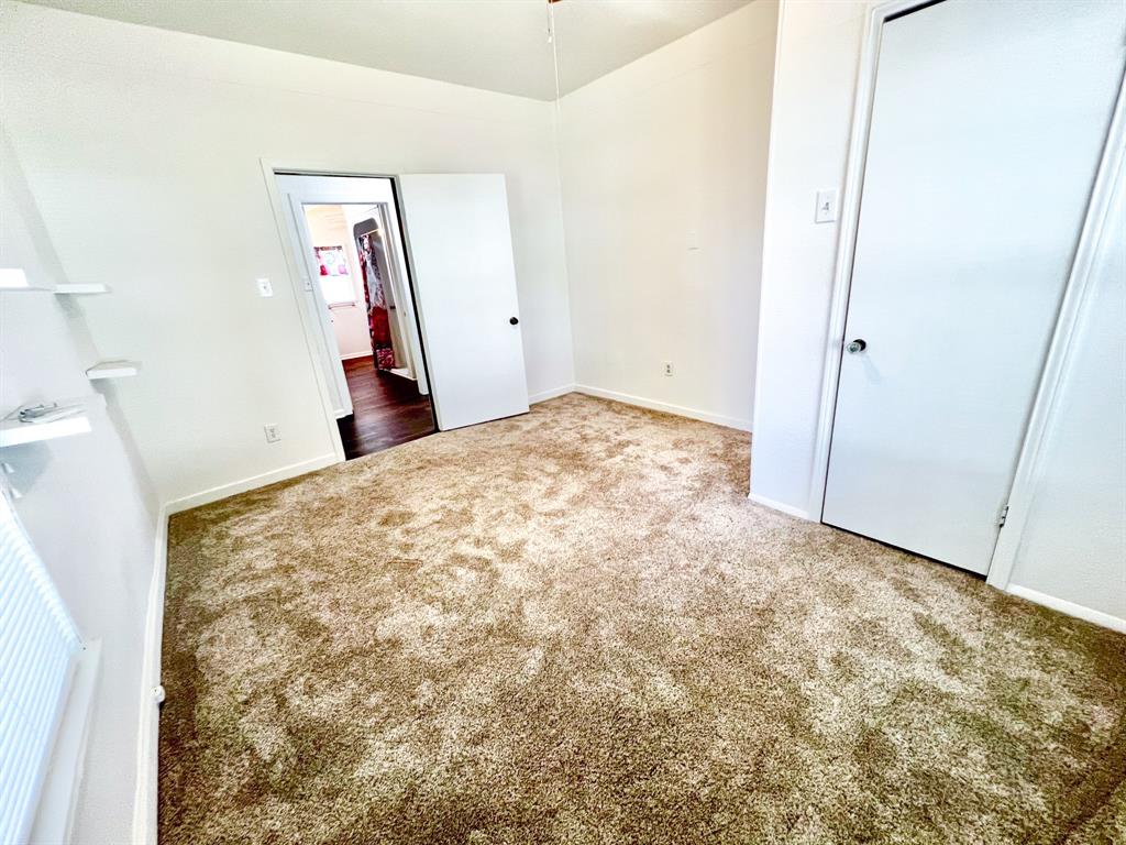 182 Douglas Street Van Alstyne, TX 75495 - Photo 20 of 23 2nd bedroom