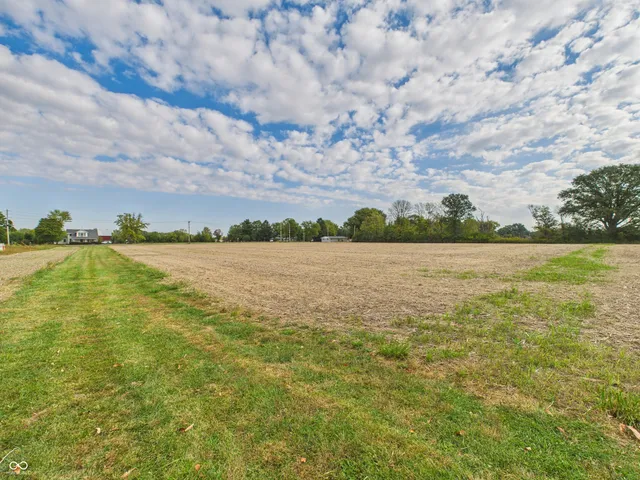 $700,000 | 1000 East North, Pendleton, IN 46064