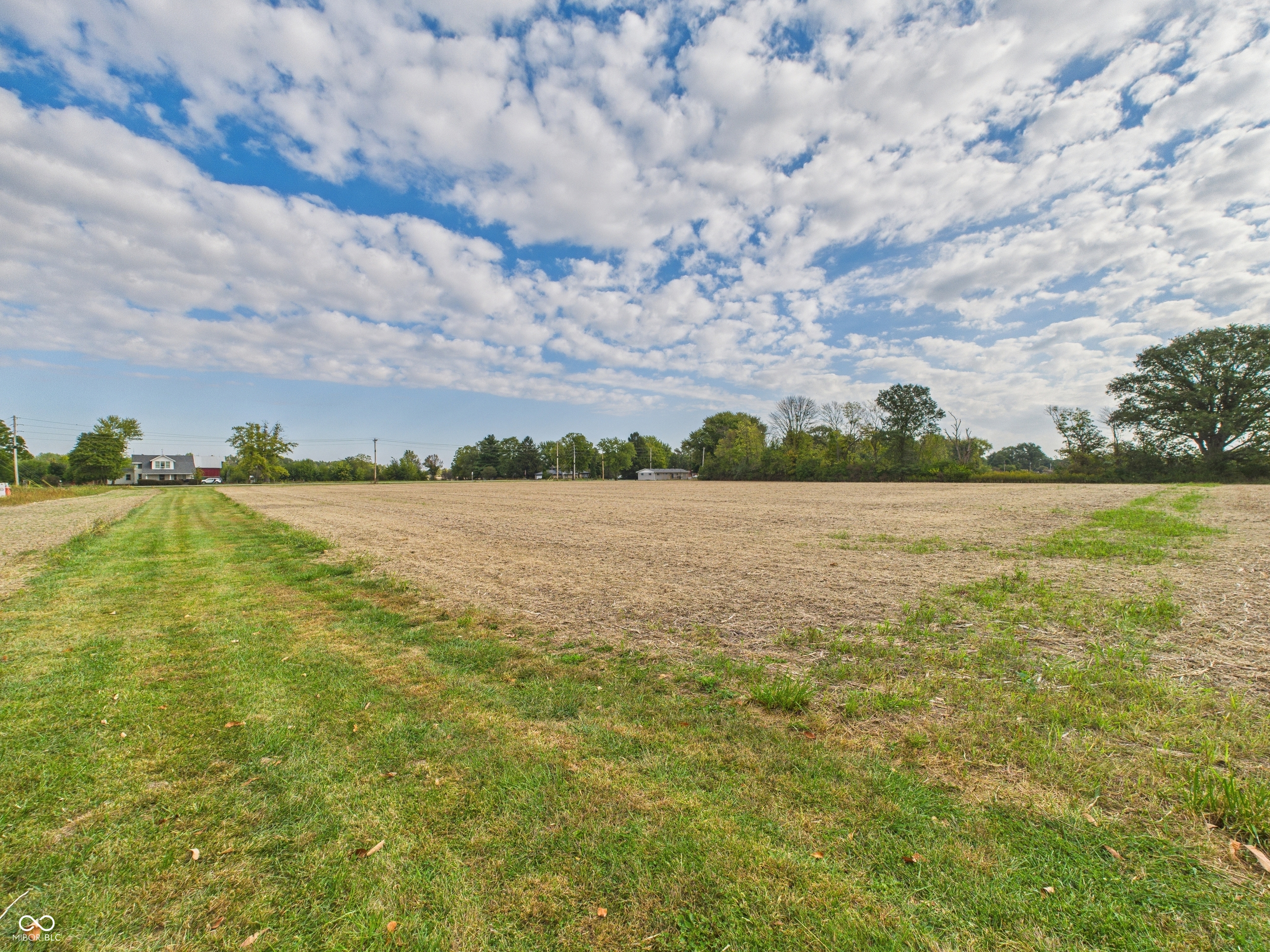 1000 East North Pendleton, IN 46064 - Photo 15 of 27